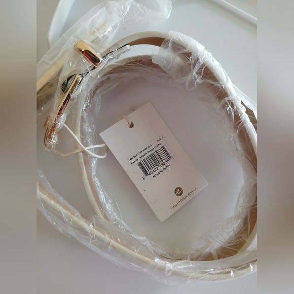 Ettika Modern Saddle Belt in Vanilla (NWT) - Picture 8 of 8